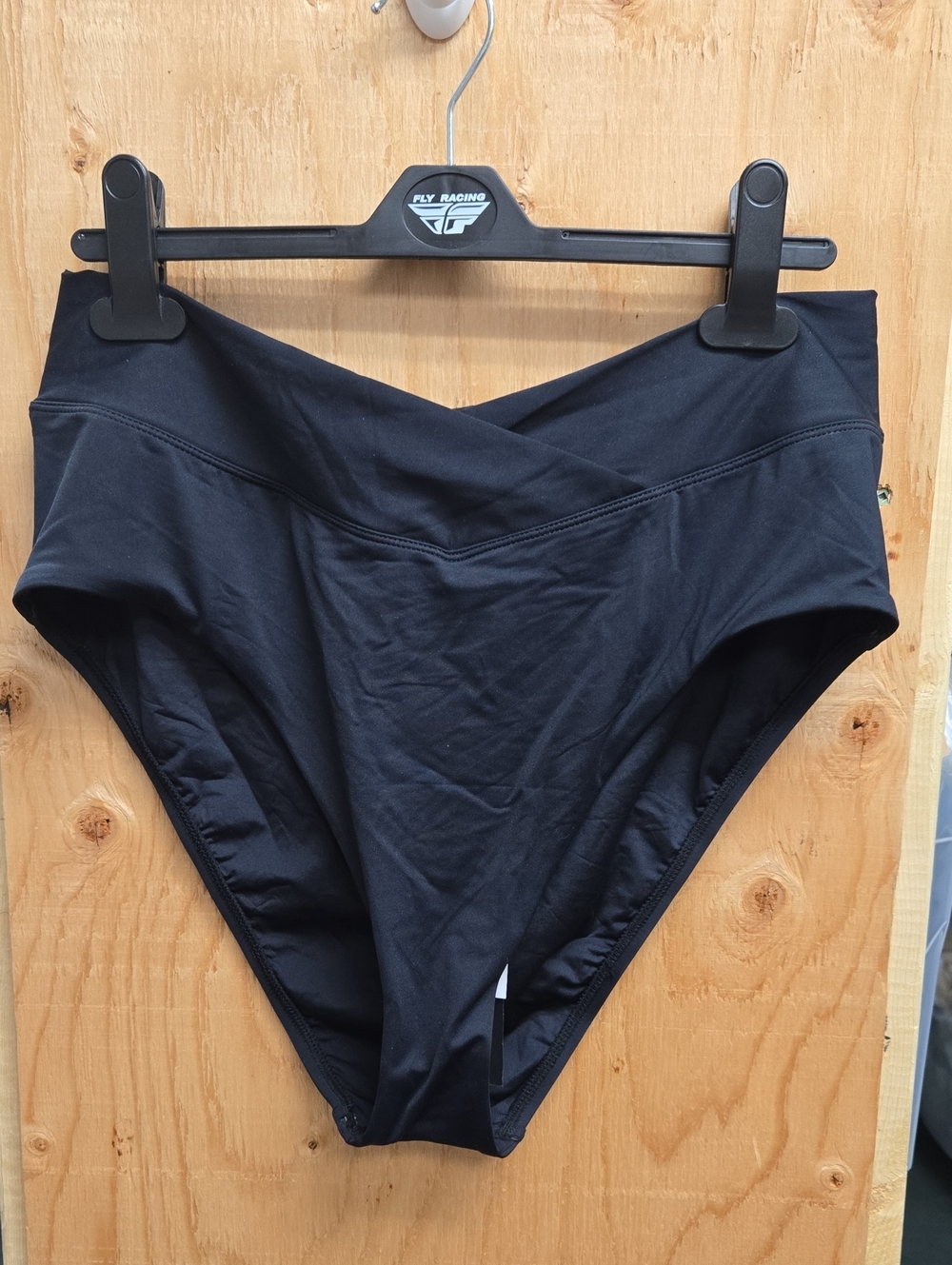 La Blanca Size 14 Black High Rise V Front Bikini Bottom